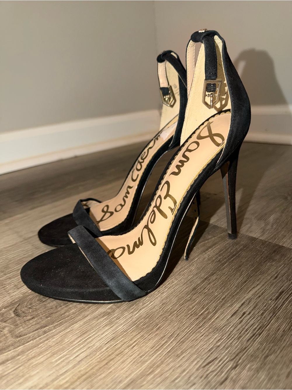 Sam Edelman Ariella Black Suede Ankle Strap Stiletto Heels size 6